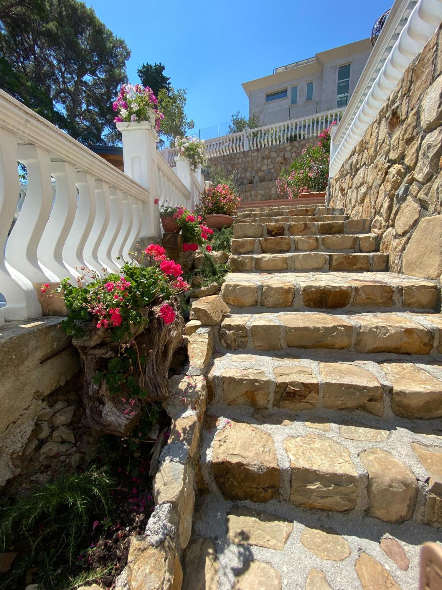 Apartments Happy Island Rab Rab Town Extérieur photo