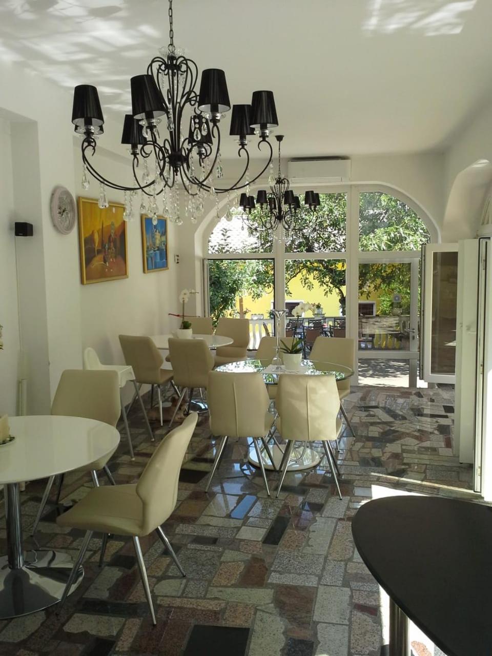 Apartments Happy Island Rab Rab Town Extérieur photo