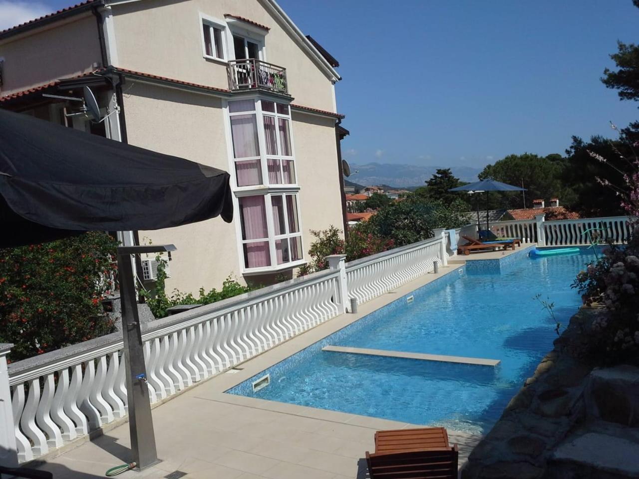 Apartments Happy Island Rab Rab Town Extérieur photo